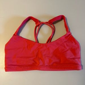 Lululemon sports bra